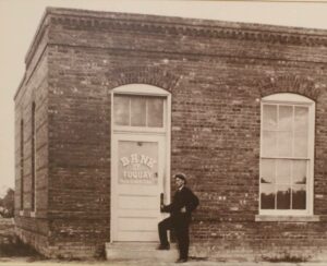 A picture of the 1909 Bank of Fuquay location