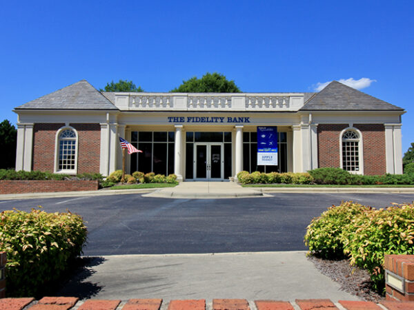 An image of a sunny day at the Robbins bank